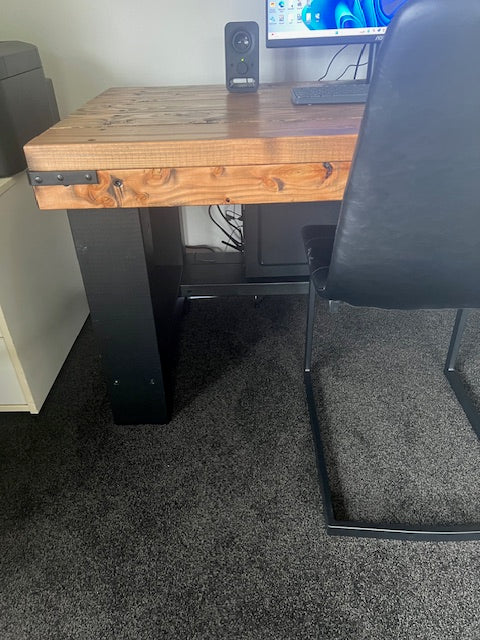 Chunky Desk