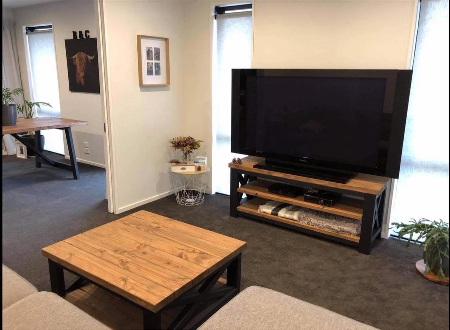 Coffee Table with Shelf