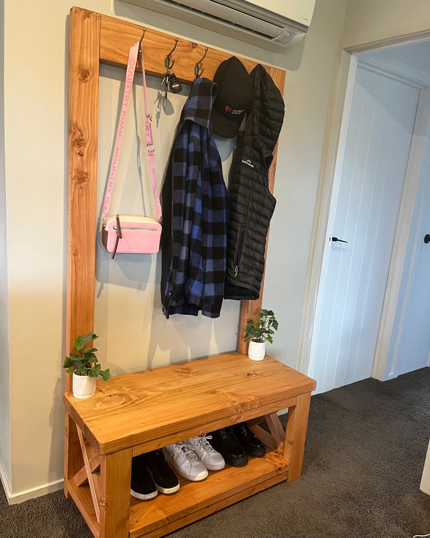 Entryway Stand
